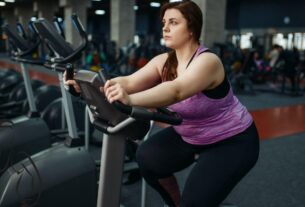 Entrar para a academia pela primeira vez pode ser uma experiência assustadora, independentemente da sua idade ou habilidade. Mas a ajuda está à mão. vou compartilhar a minha experiência e principais dicas para começar da melhor forma com dicas valiosas.