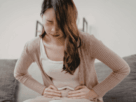 Vermes no Intestino: Como Identificar os Primeiros Sintomas Rapidamente.m resumo, os vermes intestinais podem causar uma série de sintomas que, muitas vezes, passam despercebidos ou são confundidos com outros problemas de saúde. No entanto, sinais como dor abdominal, cansaço, coceira anal e alterações no apetite devem servir como alerta.