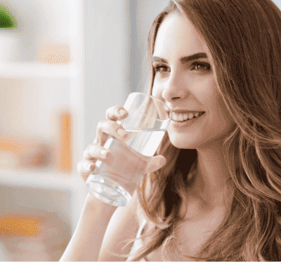 A vida saudável é construída através de pequenos hábitos consistentes. Por conseguinte, ao priorizar essa hidratação matinal, você estará pavimentando o caminho para um dia mais produtivo e, a longo prazo, um corpo mais resiliente.