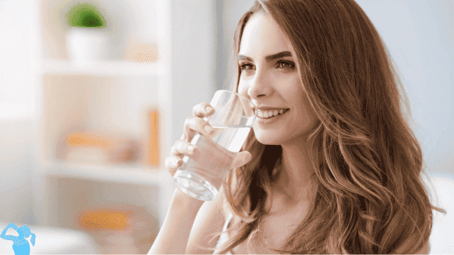 A vida saudável é construída através de pequenos hábitos consistentes. Por conseguinte, ao priorizar essa hidratação matinal, você estará pavimentando o caminho para um dia mais produtivo e, a longo prazo, um corpo mais resiliente.